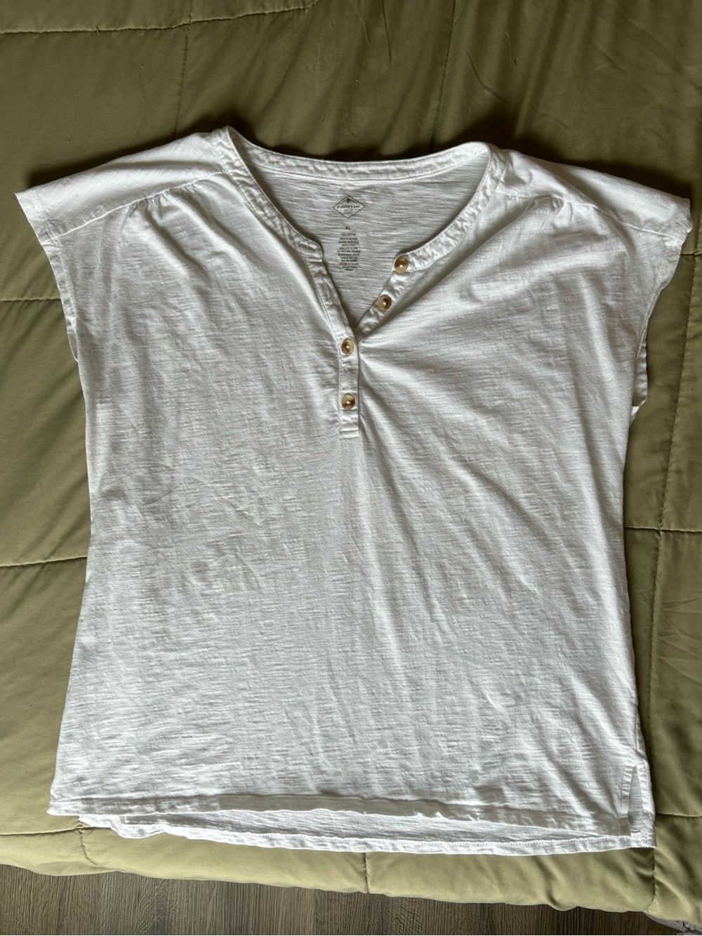 St. John's Bay White Henley Top 🤍